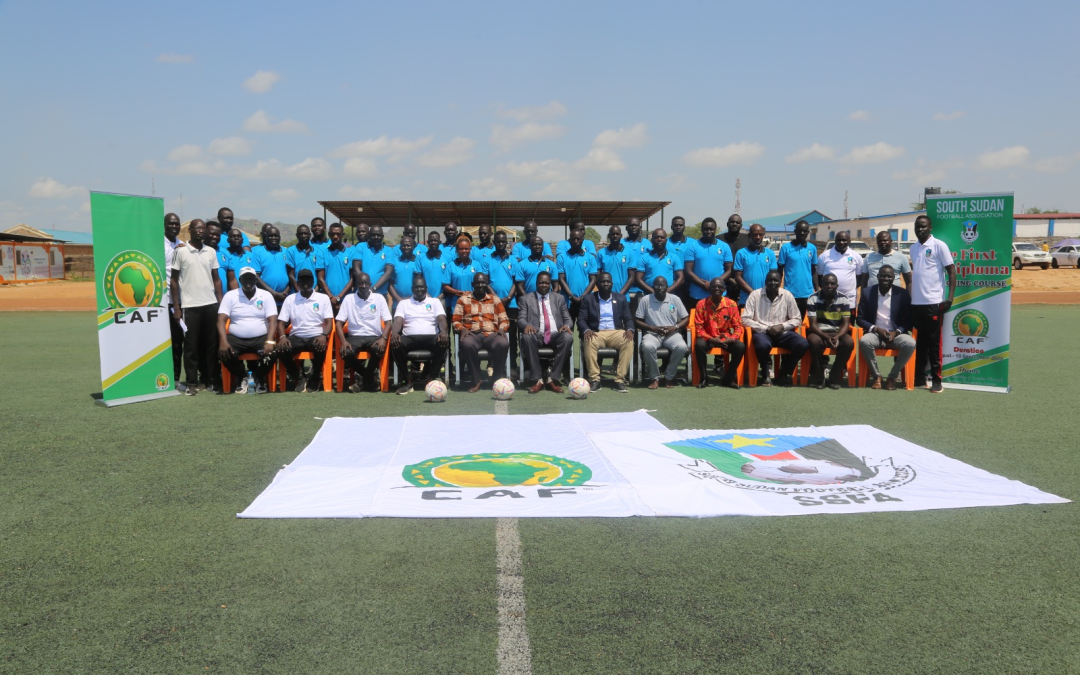 More than 30 coaches from 15 local football associations turned up for the 1 month intensive course.